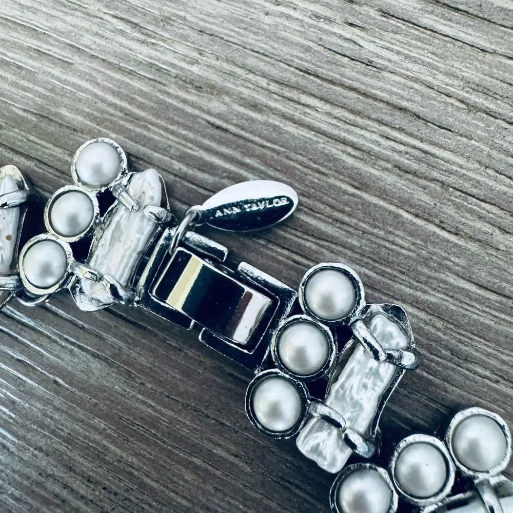 Ann Taylor Vintage Pearl Silver Collar Necklace